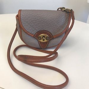 Vintage Dooney and Bourke shoulder/side bag